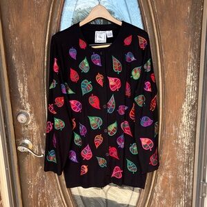 Michael Simon lite embroidered top! Women’s XL